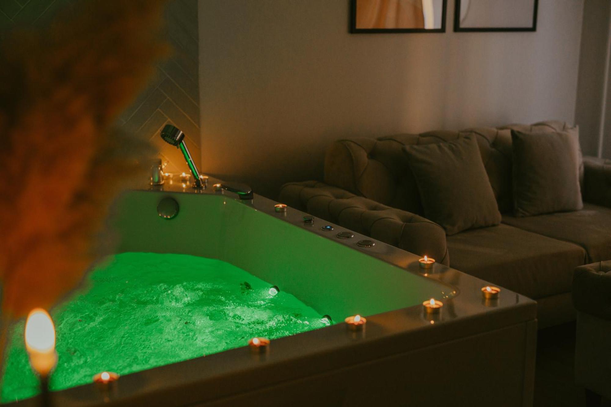 Luxury Jacuzzi Apartment Mostar Exterior foto